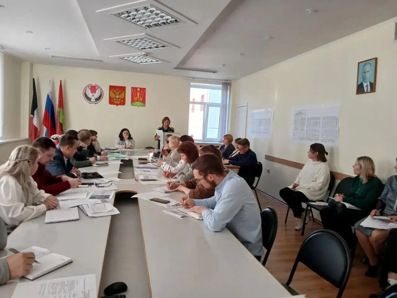 🚸 В Глазовском районе обсудили безопасность школьников