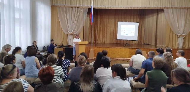 Семья и школа: взгляд в одном направлении