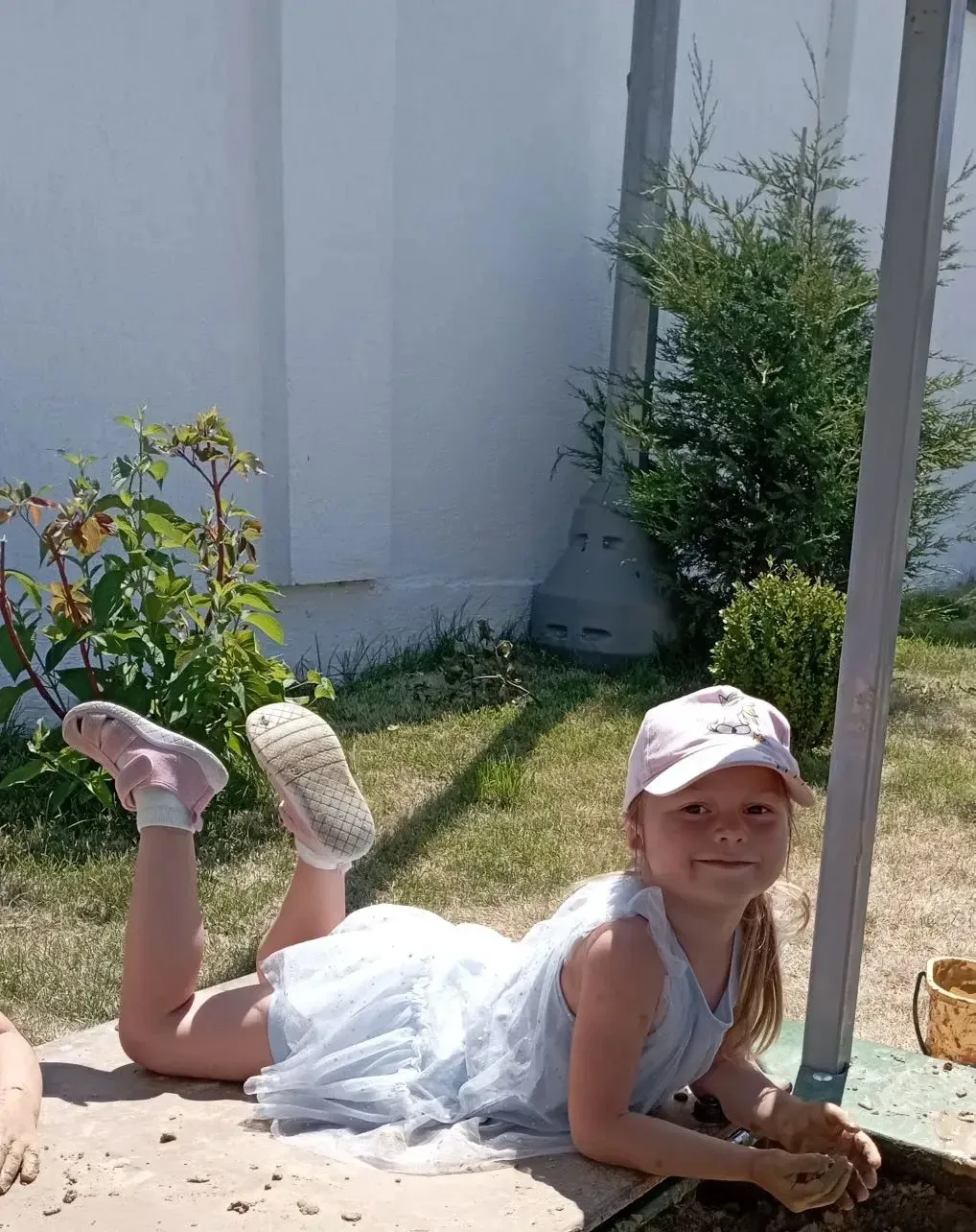#Песковичок #Волна 
Счастье в ладошках 🤲🏖️

Самые ценные моменты — те, что оставляют след на ладош