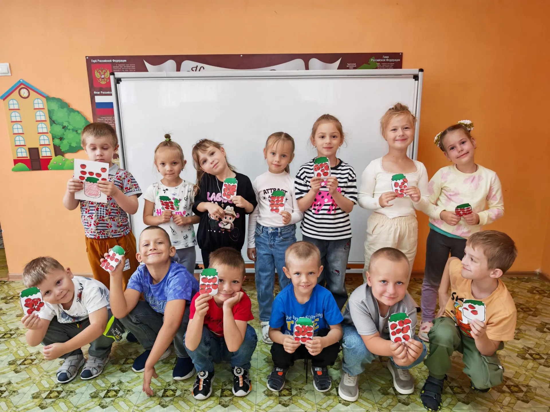 🍅 Помидор в банке — аппликация, от которой хочется улыбаться! 🍅
