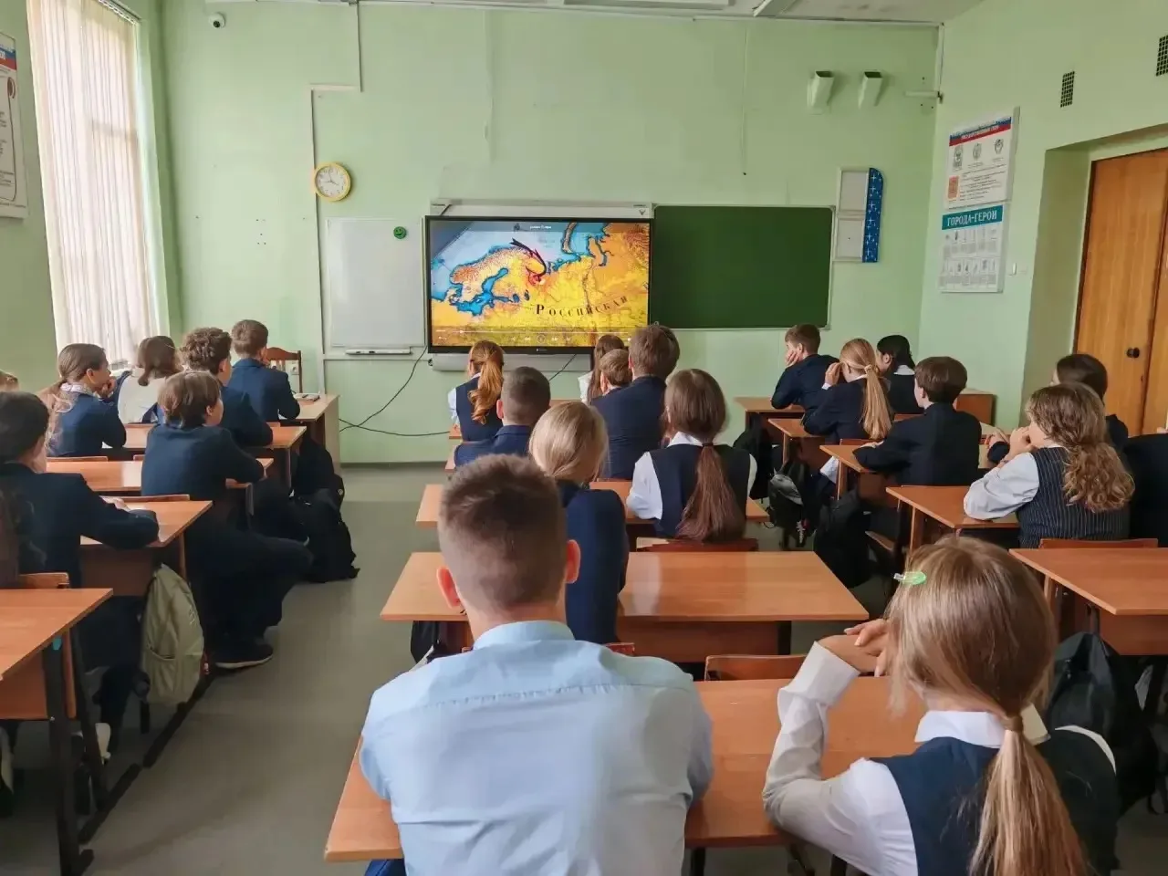 РАЗГОВОРЫ О ВАЖНОМ: ПОДВИГ И ПАМЯТЬ🏛️