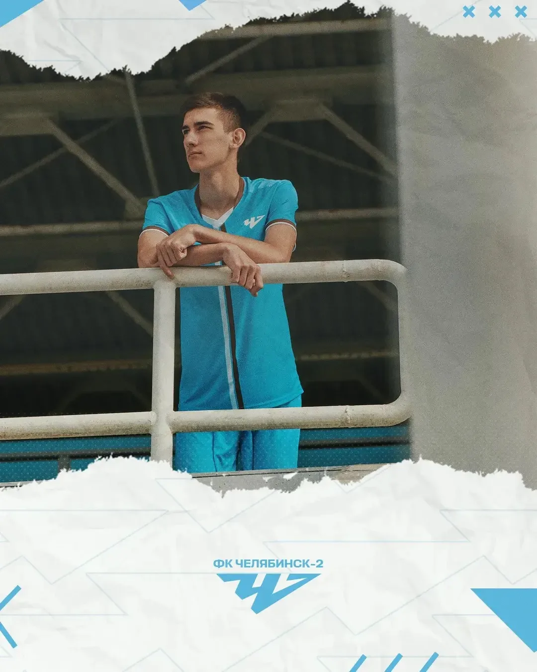 СВОИХ НЕ БРОСАЕМ, СВОИХ ВЫПУСКАЕМ! 🤝

Вчера на поле случился двойной дебют! Впервые в основное врем
