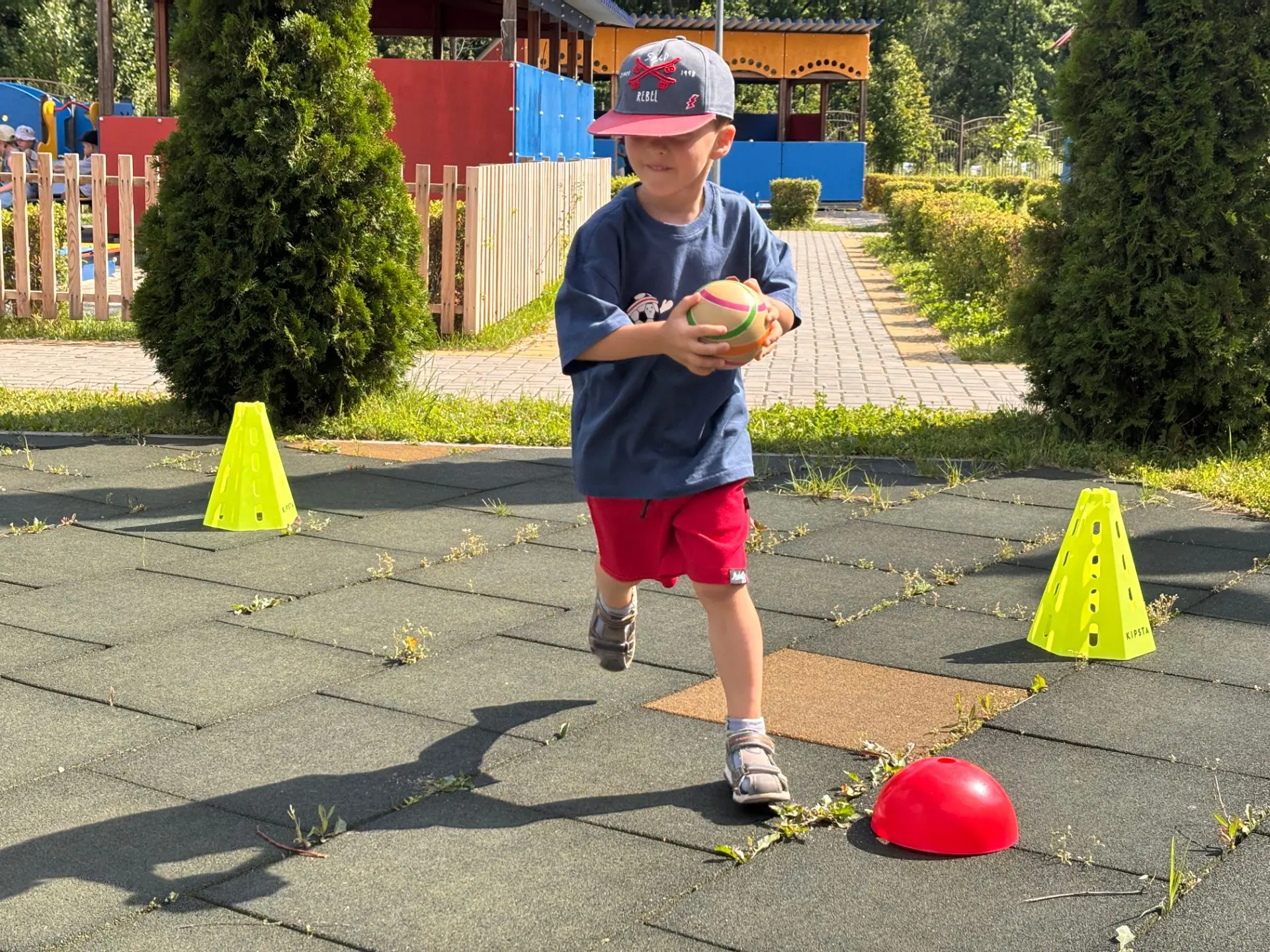 Бац! Прыг! Скок! 🏀 🤸 ⚽️