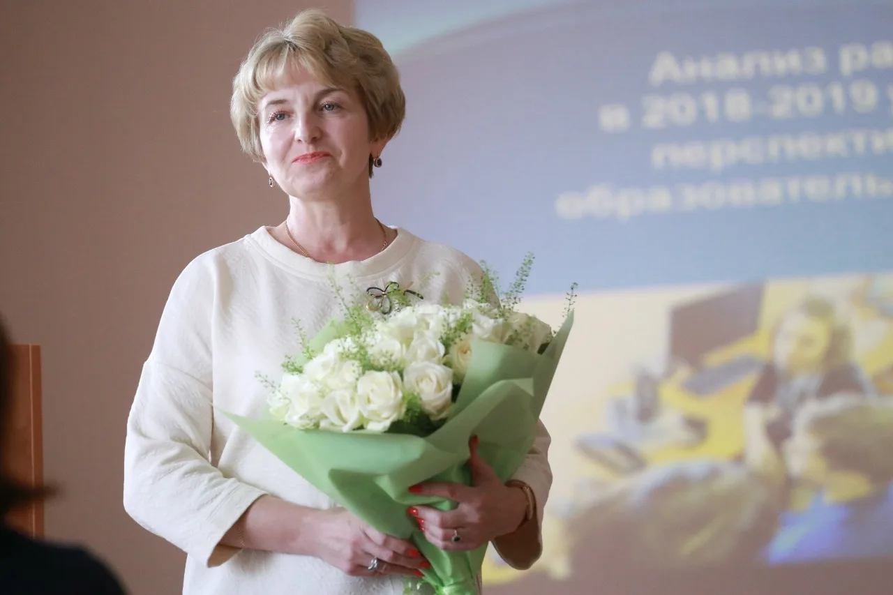 🎉 Поздравляем Дину Антоновну Петрук с юбилеем! 🎉

Дина Антоновна всю жизнь посвятила благородному 