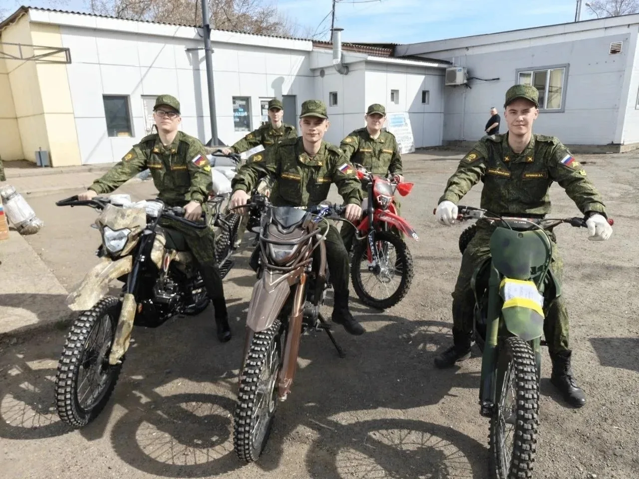 23-ий гуманитарный конвой отправили решетнёвцы в зону СВО  Университет Решетнёва совместно с активис