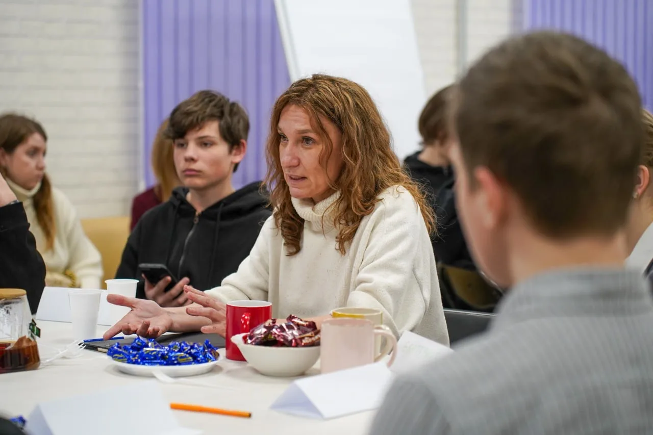 В Санкт-Петербурге прошла «Подростковая лаборатория» проекта #Переправа 💡  Подростки, состоящие на р