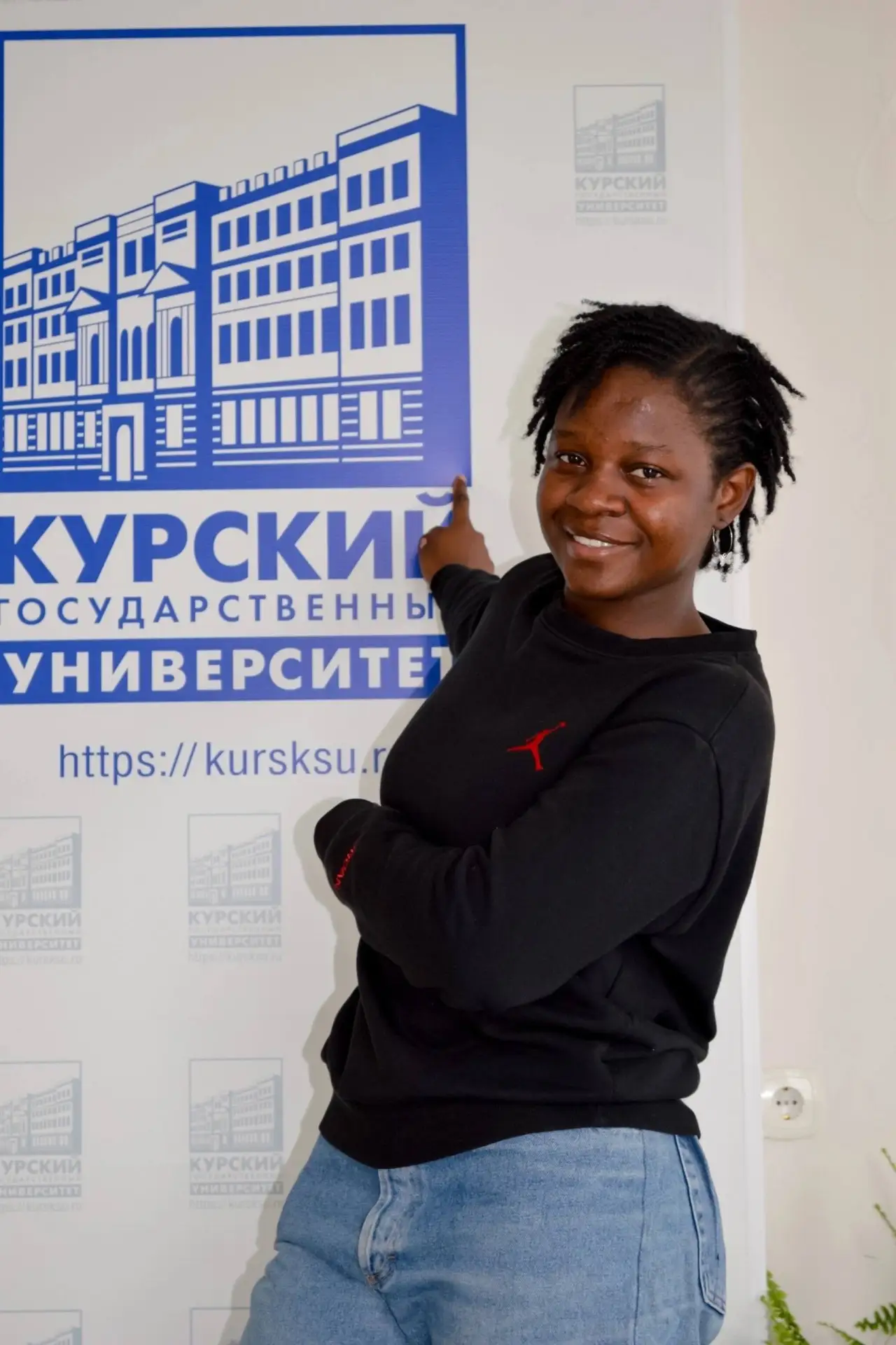 📕Абитуриенты, которые выбрали КГУ. Знакомьтесь: Денко Куам Од Рут

Рут из Камеруна целый год изучал