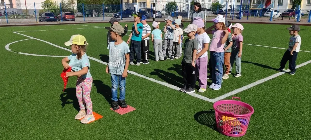🏃‍♂️ Не просто прогулка, а полноценное физкультурное занятие: как мы развивали старших...