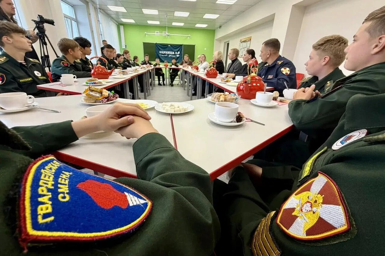 На Дальнем Востоке Росгвардия проводит патриотические мероприятия с молодежью
 
📢 В год 10-летия Ро