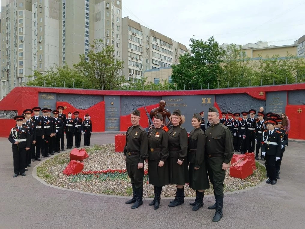 Кадеты 7 «К» в День Великой Победы  Сегодня, в 81-ю годовщину окончания Великой Отечественной войны,