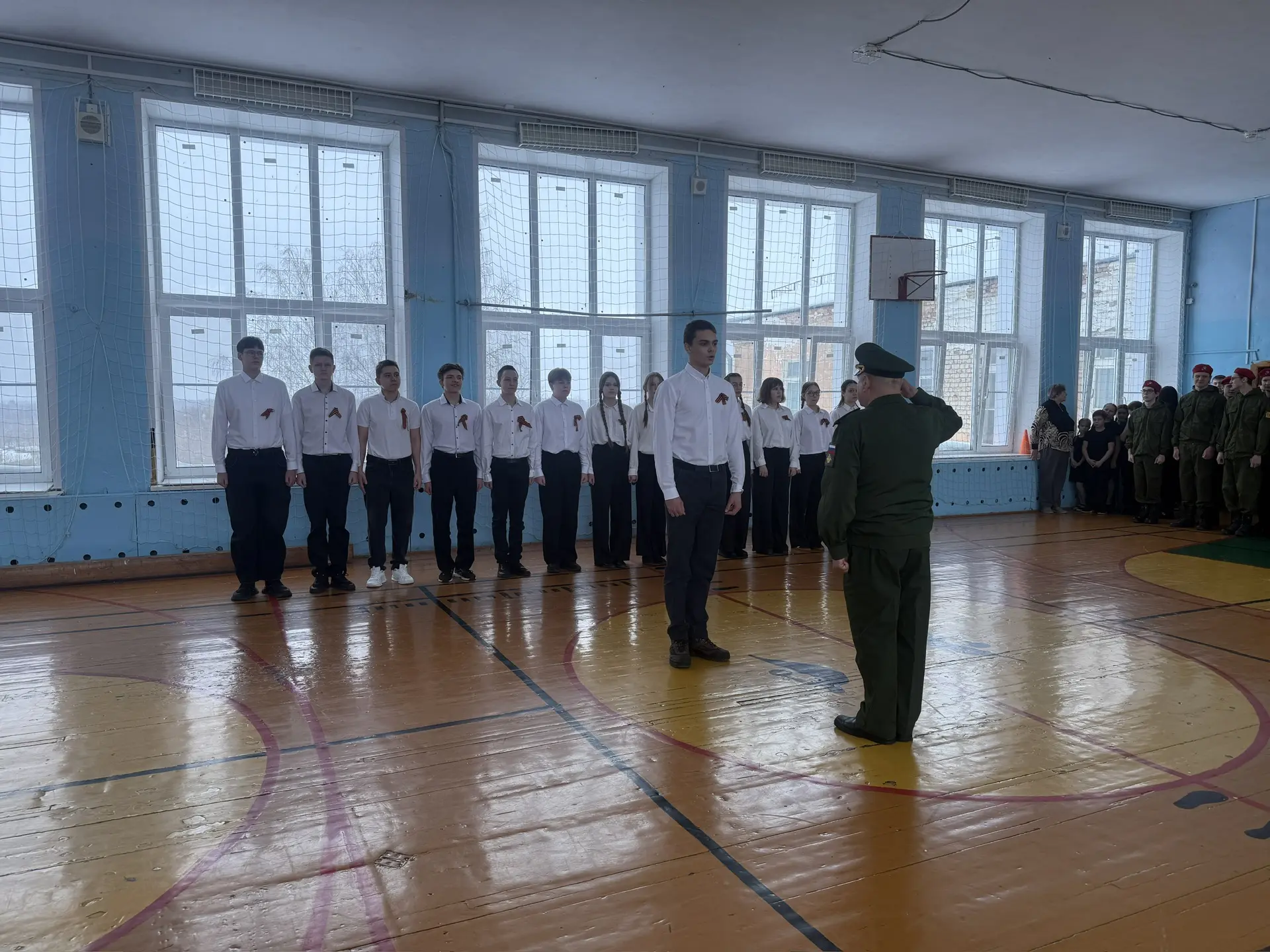 🔥В нашей школе прошел смотр строя и песни «Будущие воины»  Сегодня наша школа стала местом настоящег
