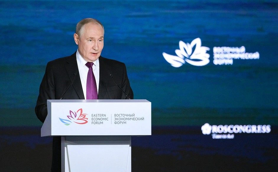 ✅Владимир Путин: Каждая вторая квартира в новостройках Дальнего Востока покупается по л...