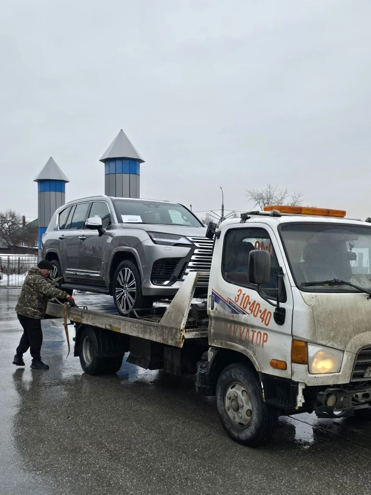 Отправляем в долгую дорогу новой владелеце Наталье, роскошный LEXUS LX600 в город Якутс...