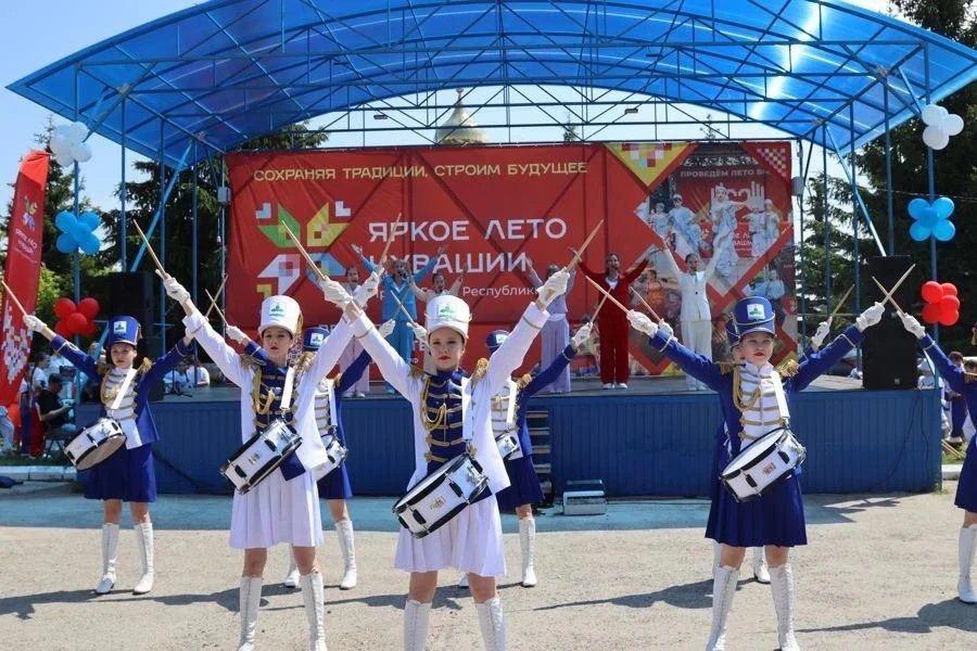 Праздничный концерт, посвящённый Дню России.