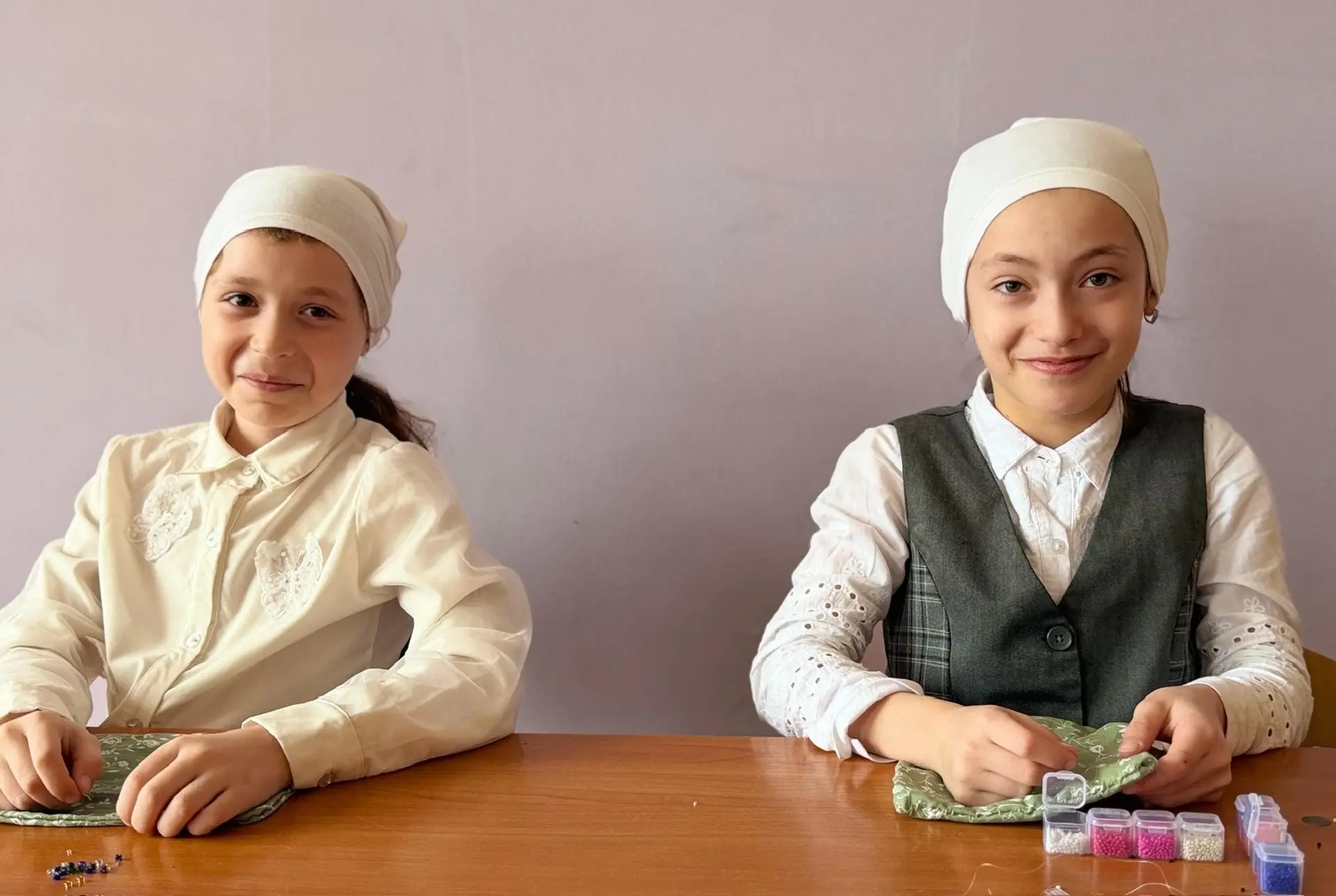 В швейном кружке продолжаются творческие эксперименты!  На сегодняшнем занятии юные мастерицы училис