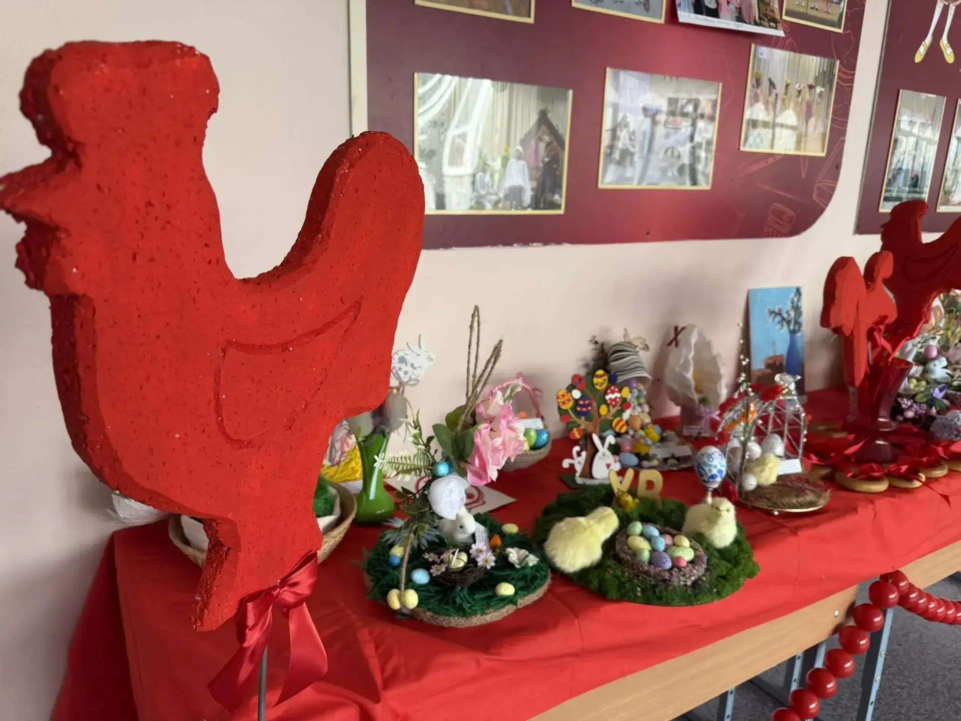🌿 Выставка «Пасхальная радость» ! 🐣  На прошлой неделе в "Центре образования - школа № 99" царило по