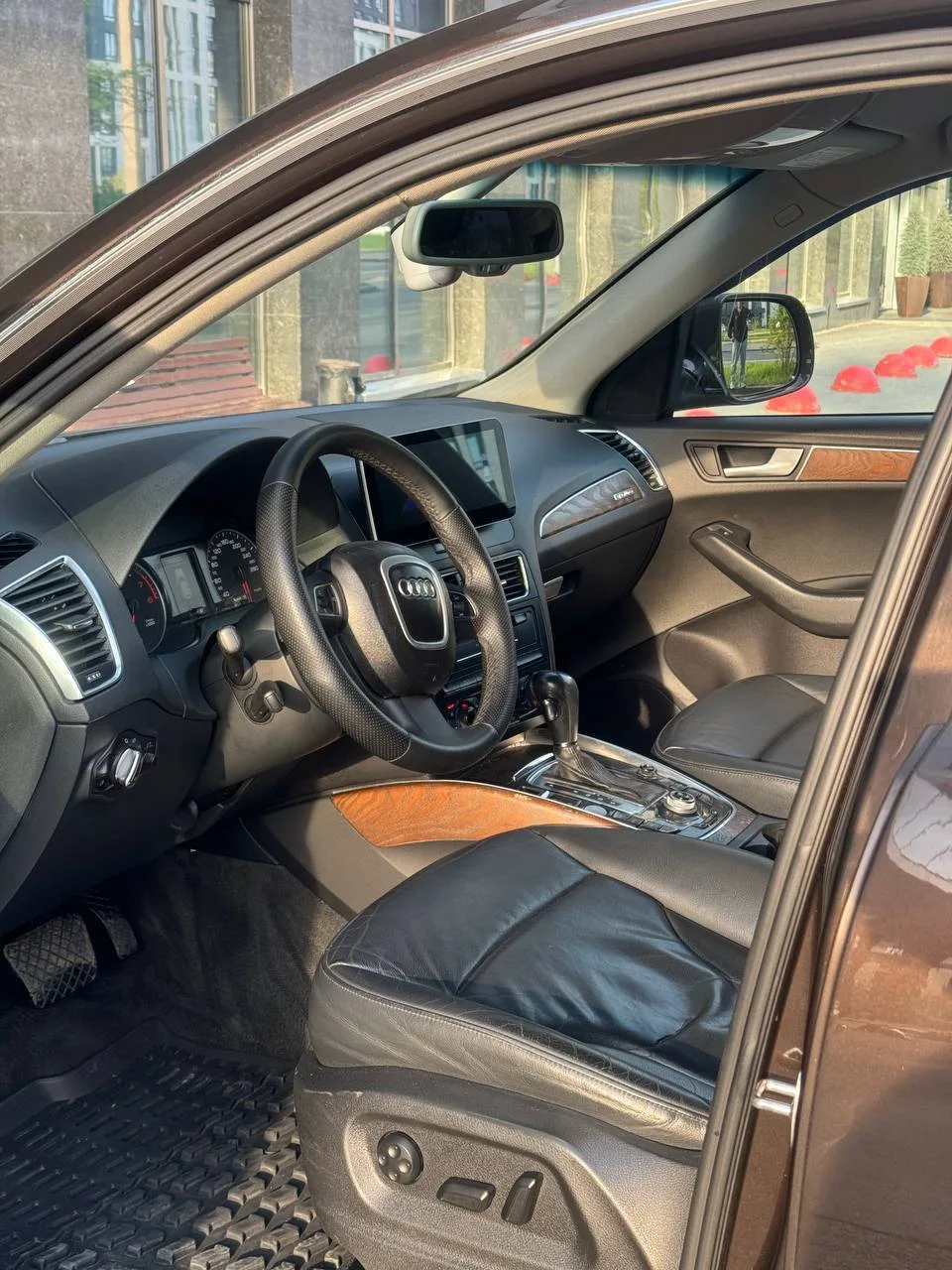 😍Скидка 50.000₽  AUDI Q5 Quattro   ▪️ Год выпуска — 2012 ▪️ 283 тысяч пробег  ▪️ 2.0 | автомат |  21