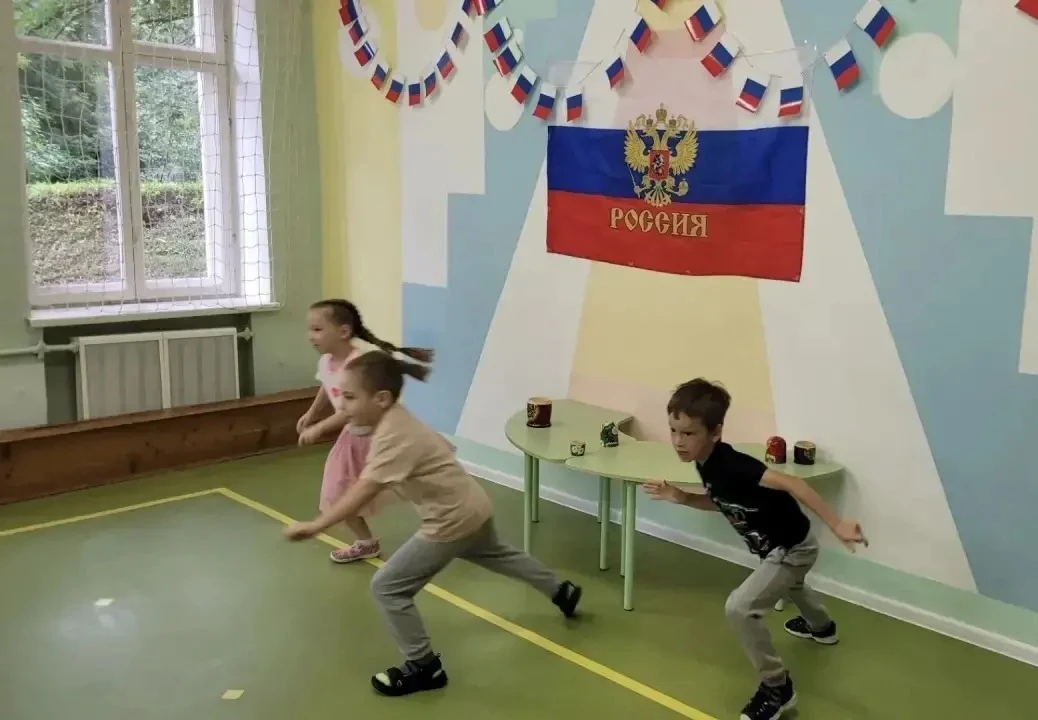 🇷🇺 День флага России в нашем детском саду!
