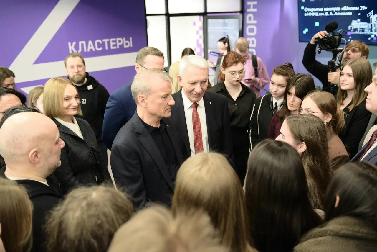 ⚕️🖥️ Цифровая медицина, AI и биоинформатика: совместный кампус Центра Алмазова и «Школы 21» открывае