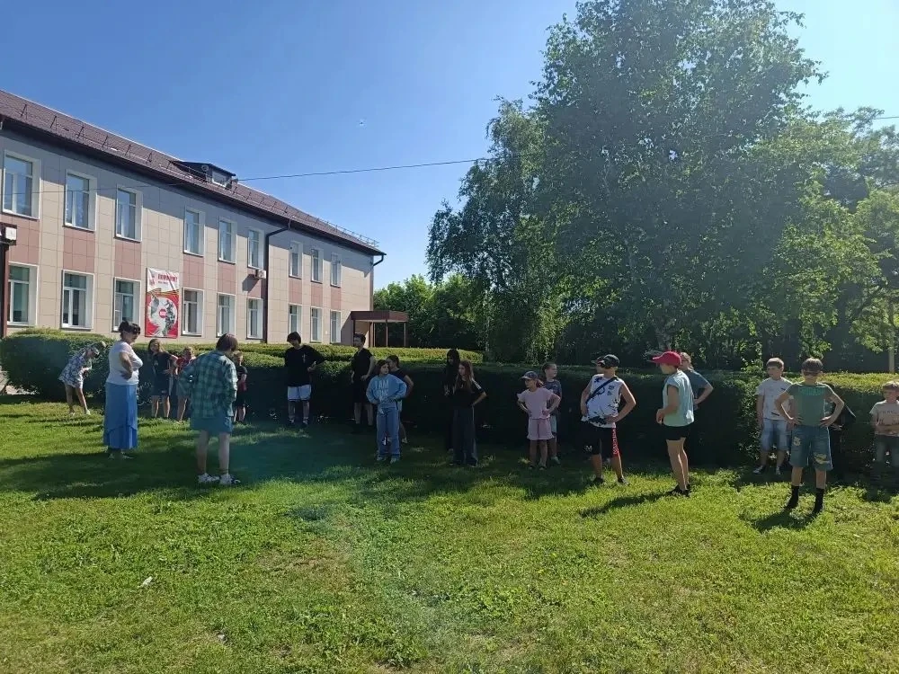 🌞 8‑й день в пришкольном лагере: природа, творчество и море позитива🌞
🙈Сегодняшний день получился