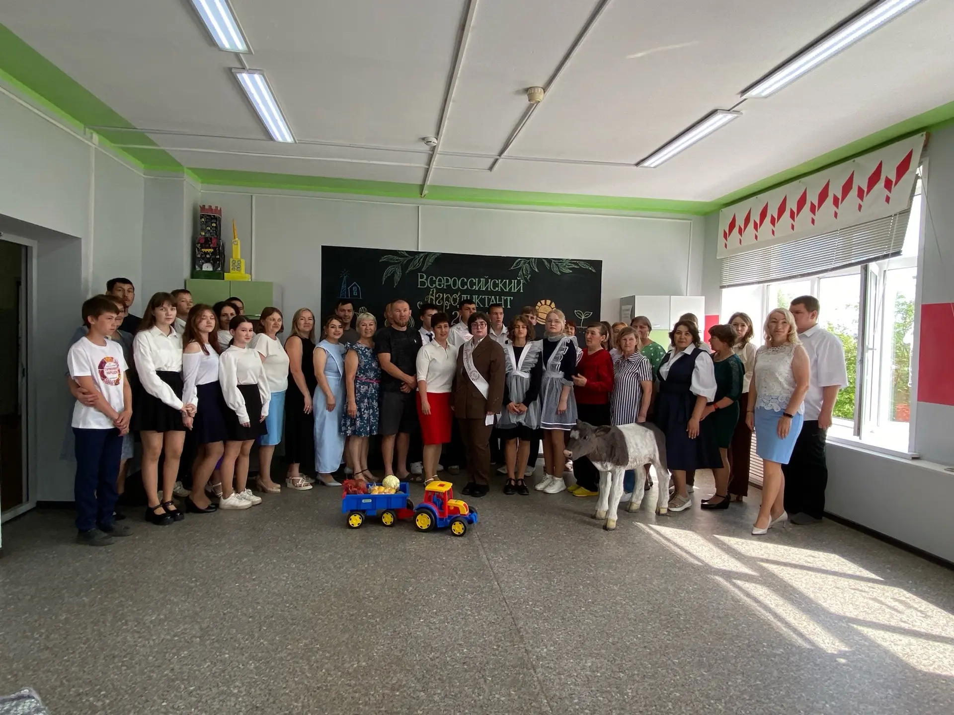 🌾«Агродиктант‑2026» 📝

В нашей школе сегодня состоялась всероссийская просветительская акция — Вто