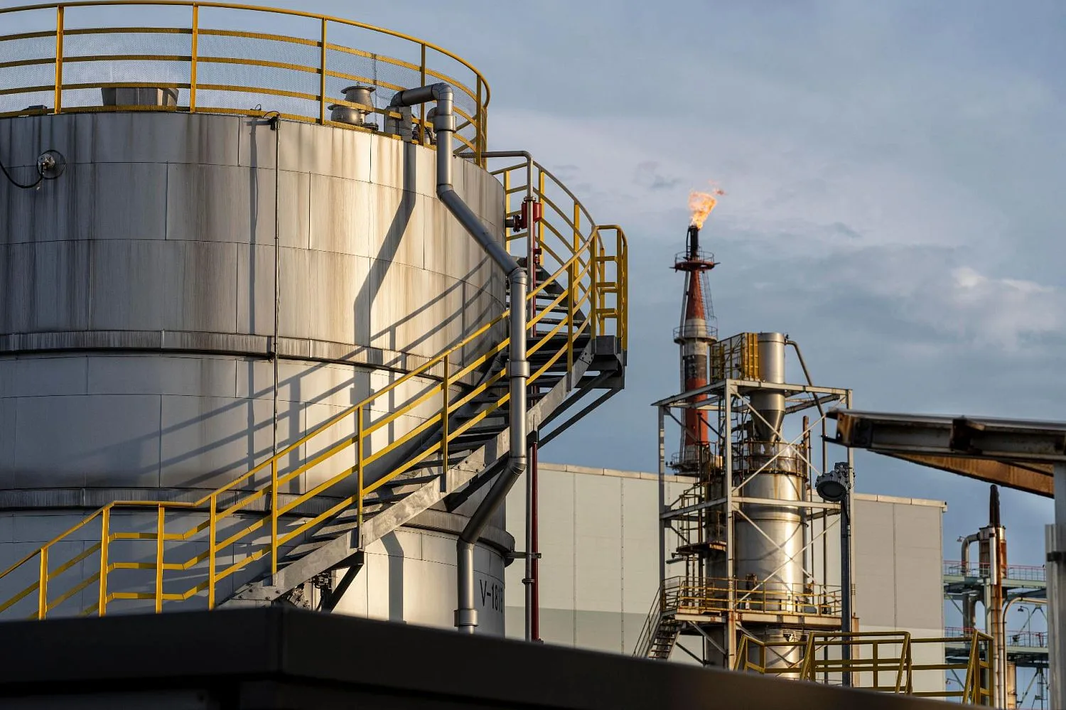 🔥 Новые отечественные датчики обеспечат защиту объектов нефтяной промышленности от пожаров и взрыво