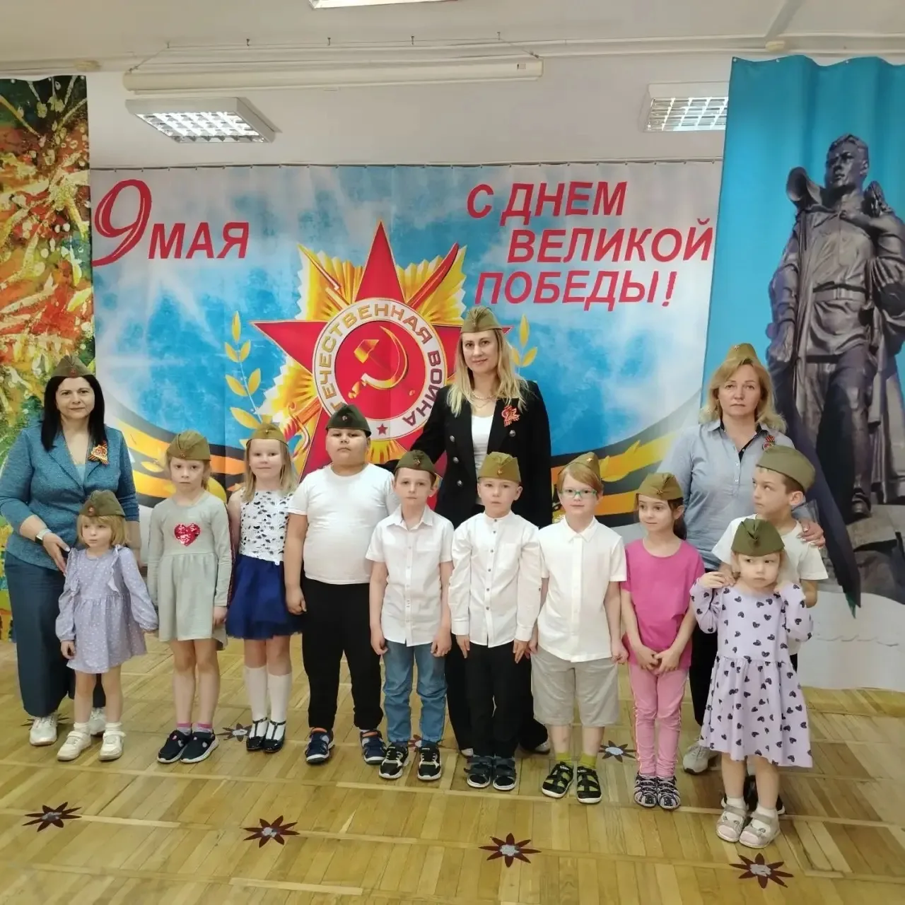 А вот так прошёл День Победы в дошкольных группах Школы Ломоносова.  #ДОНМ #ШколаЛомоносова #Школа15