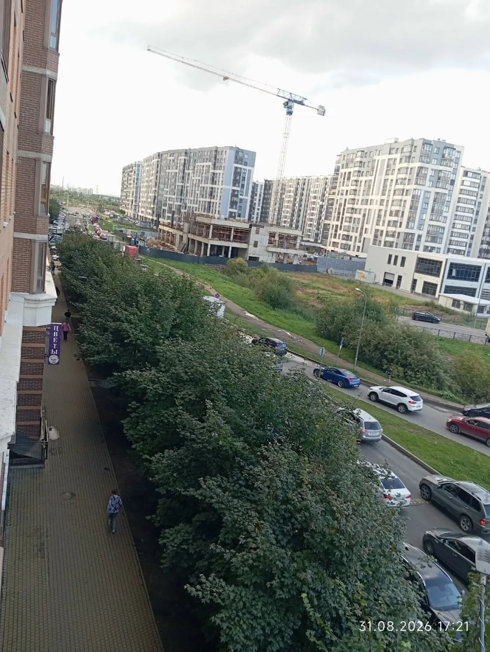 Так выглядит пр. Строителей перед перекрёстком с Областной с установленным светофором.