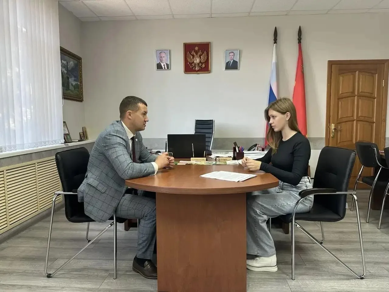 Глава округа Максим Владимирович Мищенко подписал договор о целевом обучении с жительни...