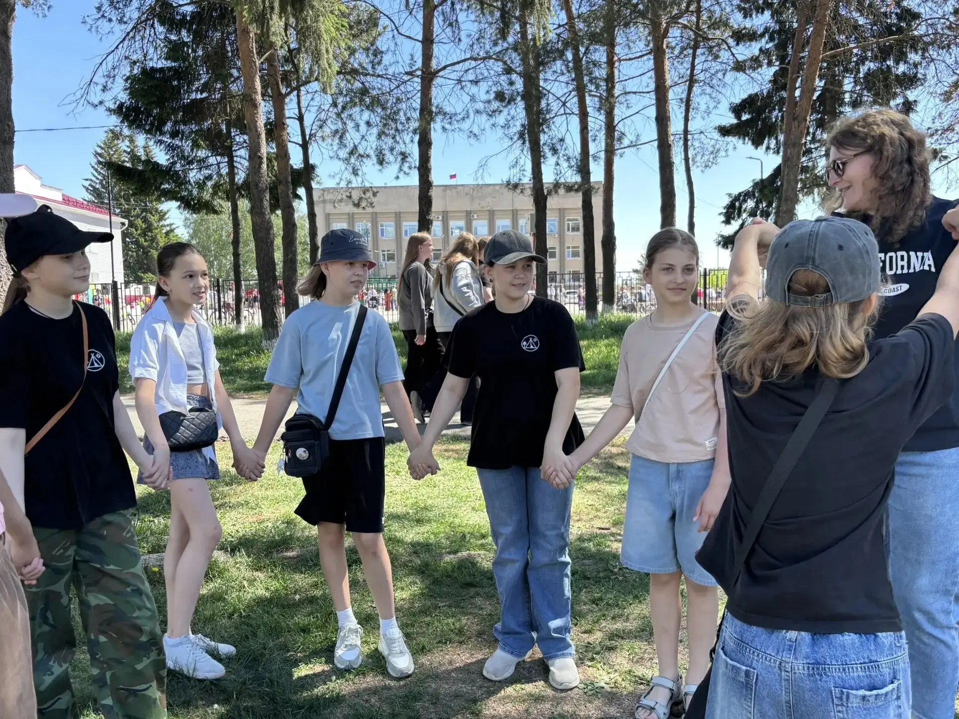 🌞 Пусть всегда будет детство! Как Тевриз отметил День защиты детей

1 июня на центральной площади н