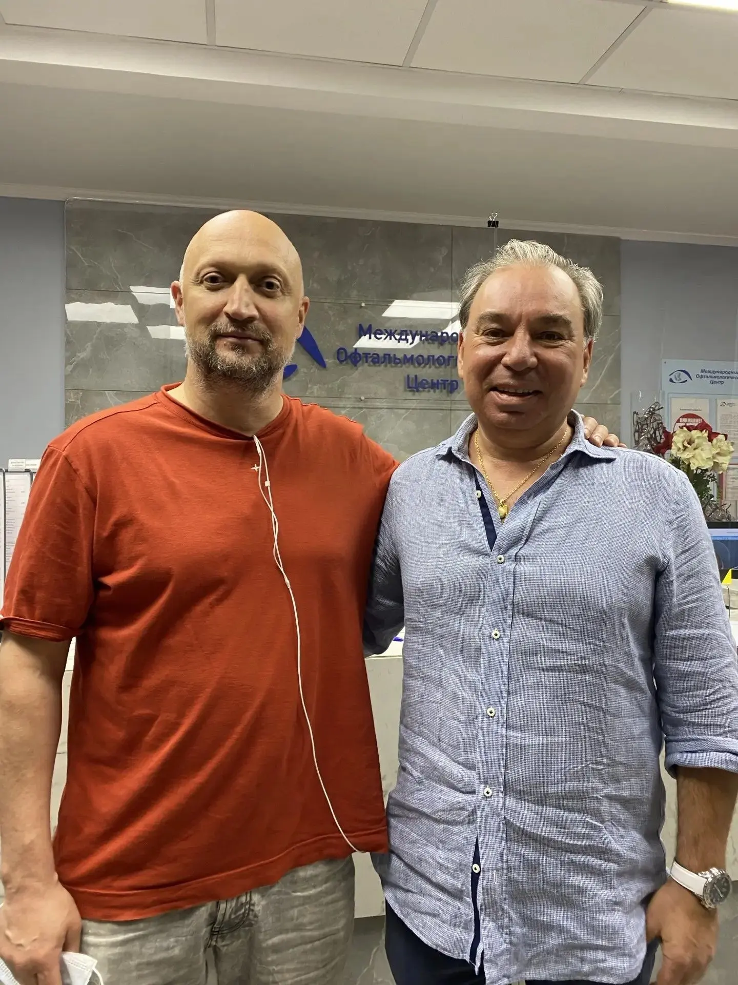 Гоша Куценко в «Международном Офтальмологическом Центре»

✨ Недавно в нашей клинике побывал актер и 