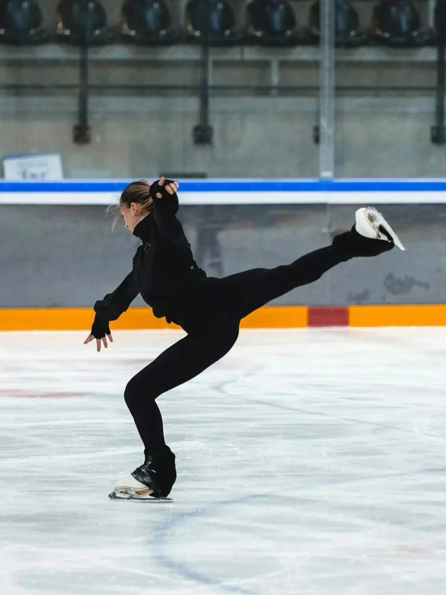 Грация ⛸️

📸 thepeakicecamp