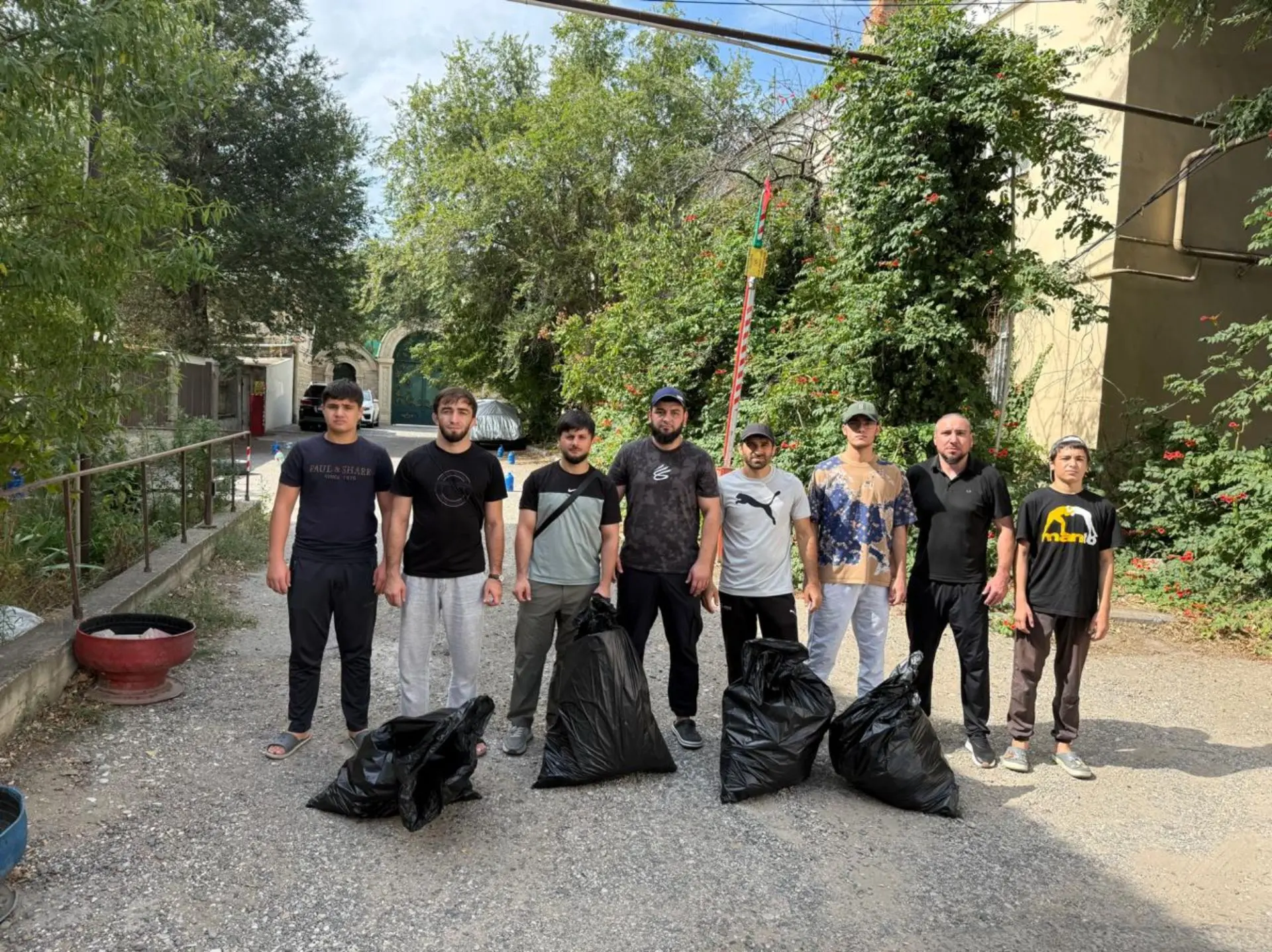 🧹🌿 Субботник — вместе делаем наш город чище!