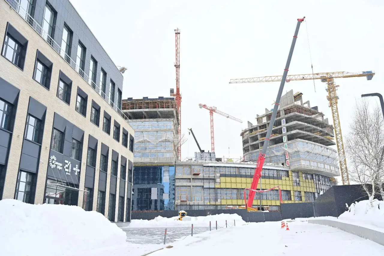 Год назад, в марте 2025-го, мы дали старт строительству второй очереди Межвузовского студенческого к
