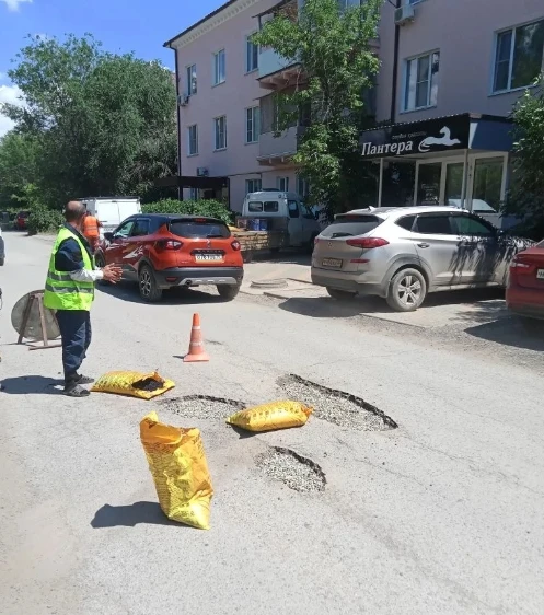🛣️ Дорожные работы и забота о городе: новости этой недели

На этой неделе дорожные службы продолжил