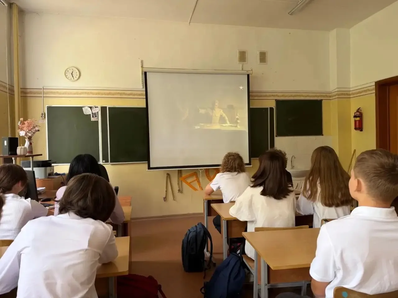 Смотри кино, знай историю! 🎬