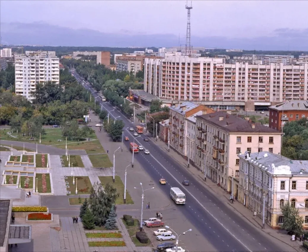 Ретроспектива. Омск. 1997-1998 гг. Улица Красный Путь.