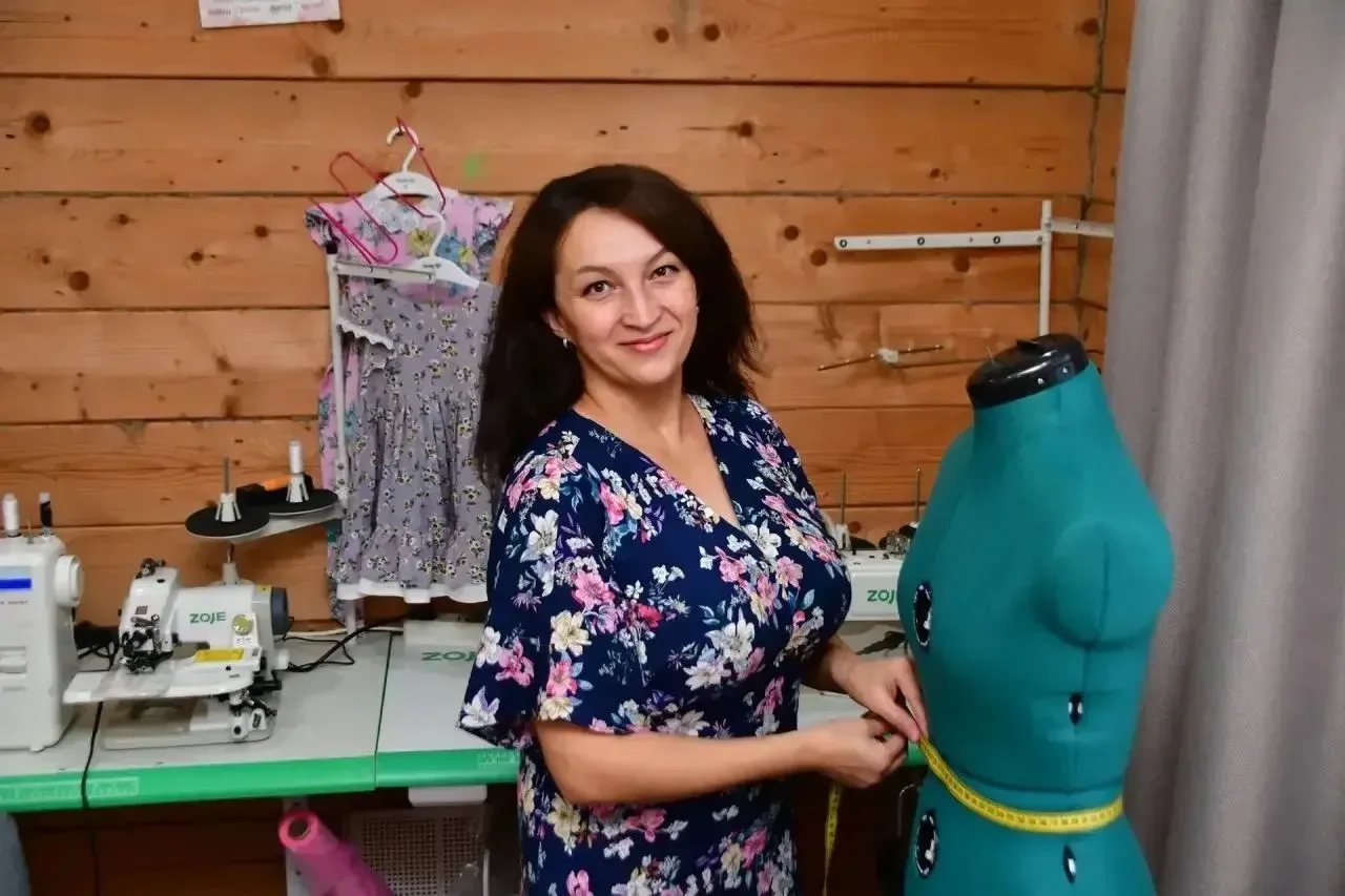 ✂️История успеха Гузель Хакимовой: как хобби стало бизнесом 

Многодетная мама из Янаульского района