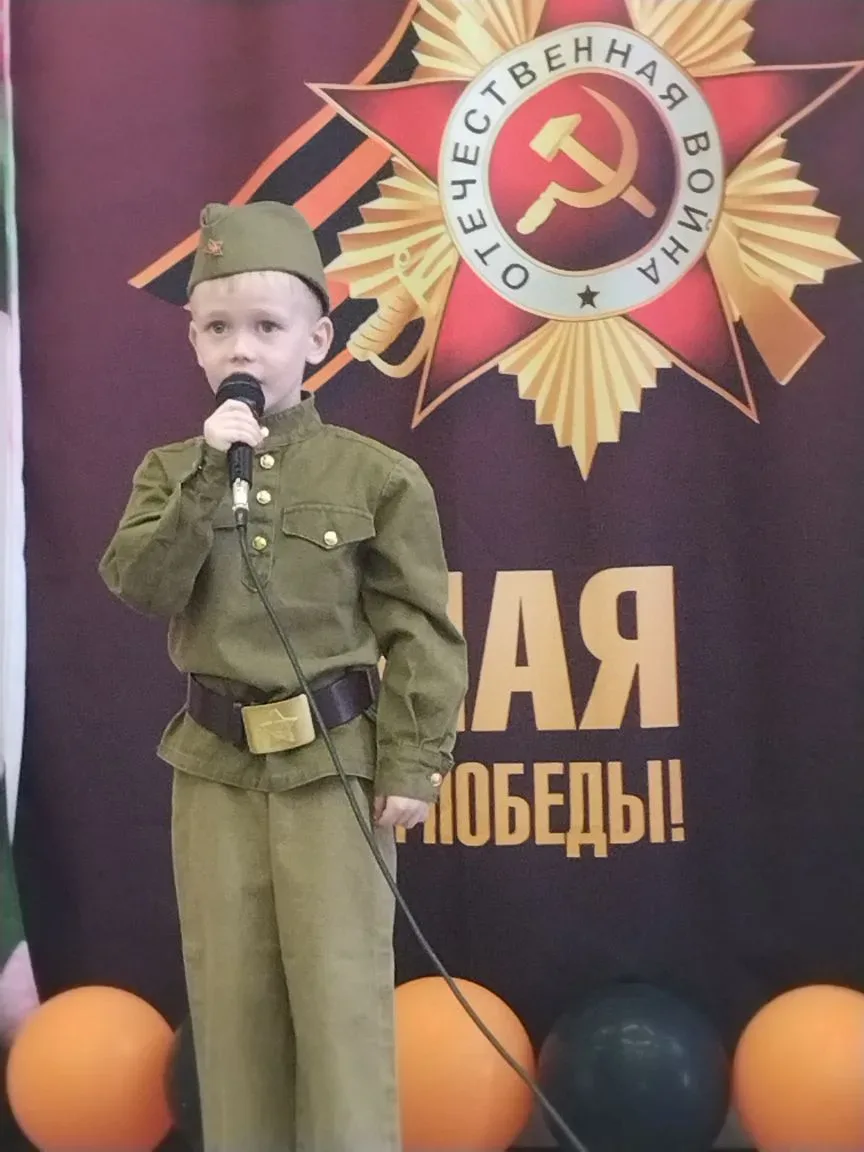 🌟 Сегодня в нашем детском саду прошел удивительный смотр-конкурс, посвященный Дню Победы! 🎉 Наши тал