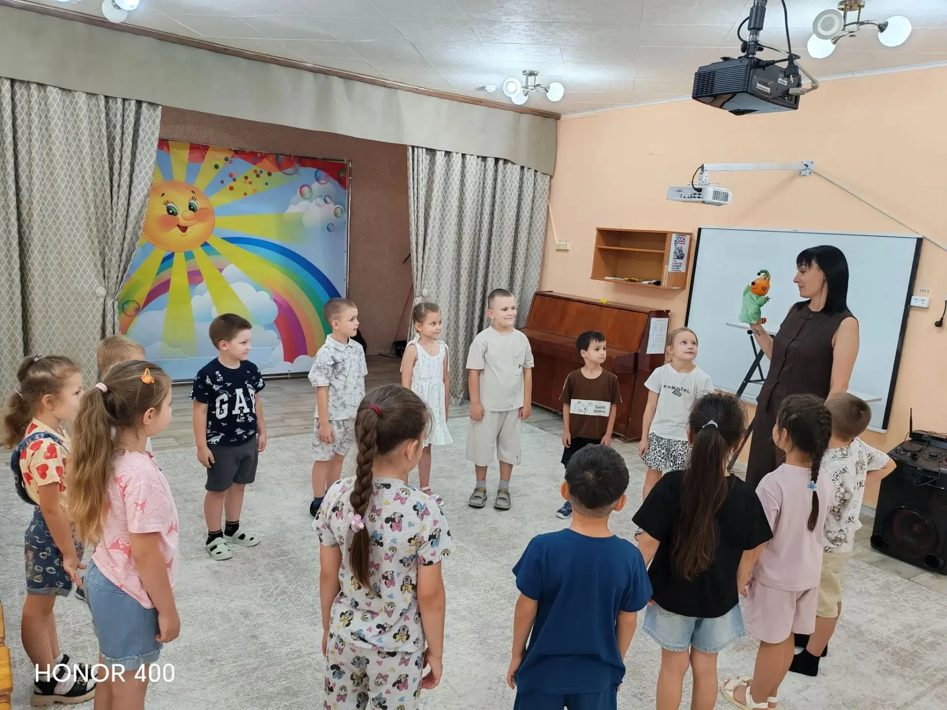 Как научить дошкольника 👶 общаться и понимать других?