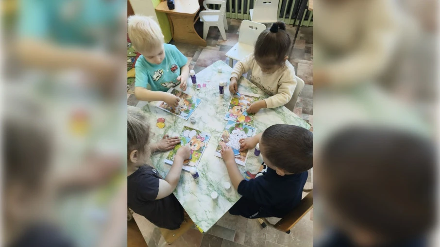 Одним из наиболее близких и естественных для ребёнка-дошкольника видов деятельности, является изобра