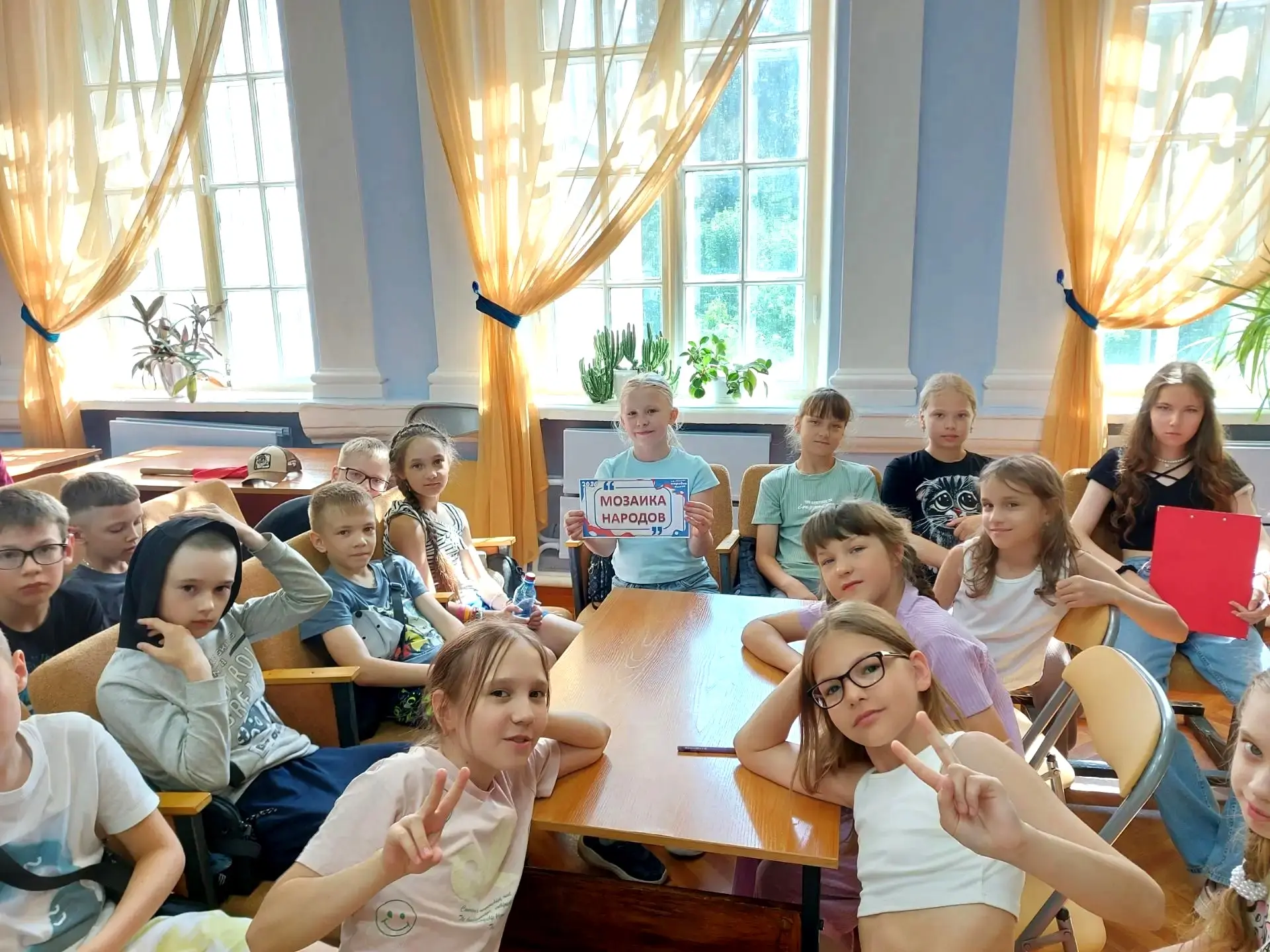📸 16 июня — игра продолжается! 🔥
Сегодня на интеллектуально-развлекательную битву «Год единства на