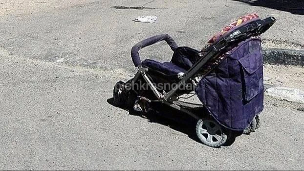 Жительница Краснодара украла детскую коляску. Теперь ей грозит до 6 лет