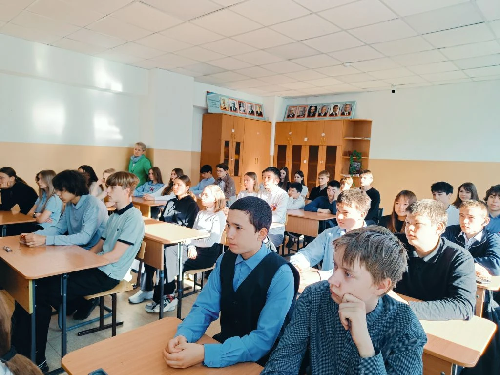 В преддверии великого праздника День Победы в нашей Гимназии продолжается цикл «Уроков мужества». Се