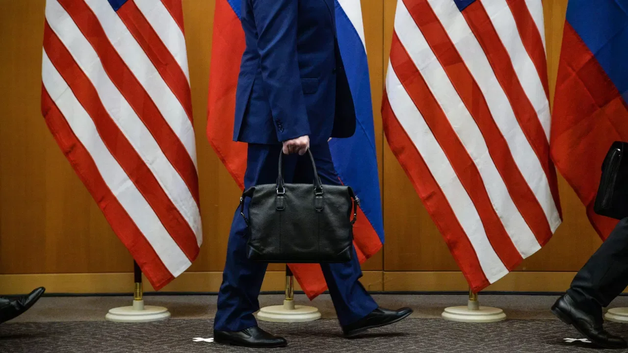 ЗАМГЛАВЫ МИНФИНА США БРАУН | СИЛУАНОВ И БЕССЕНТ ПРОВЕЛИ ПРОДУКТИВНУЮ ВСТРЕЧУ