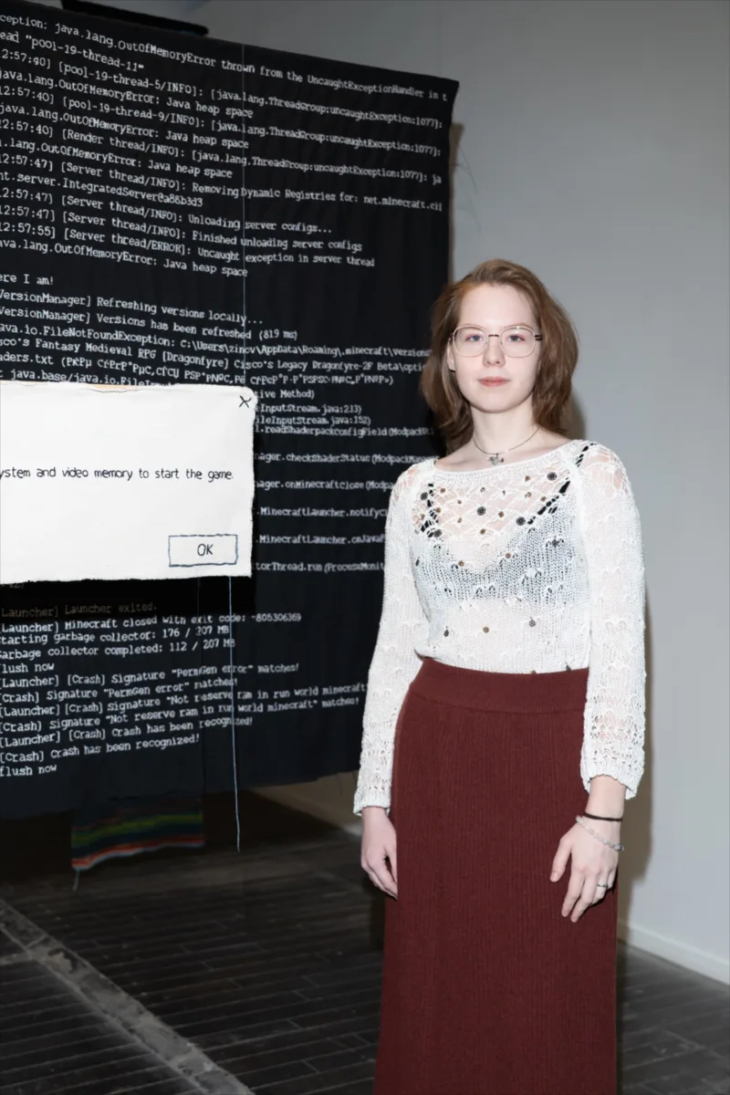 Вязаные глитчи и пиксельные салфетки — теперь в галерее 👀

На выставке «Диплом26. Карнавал в этот