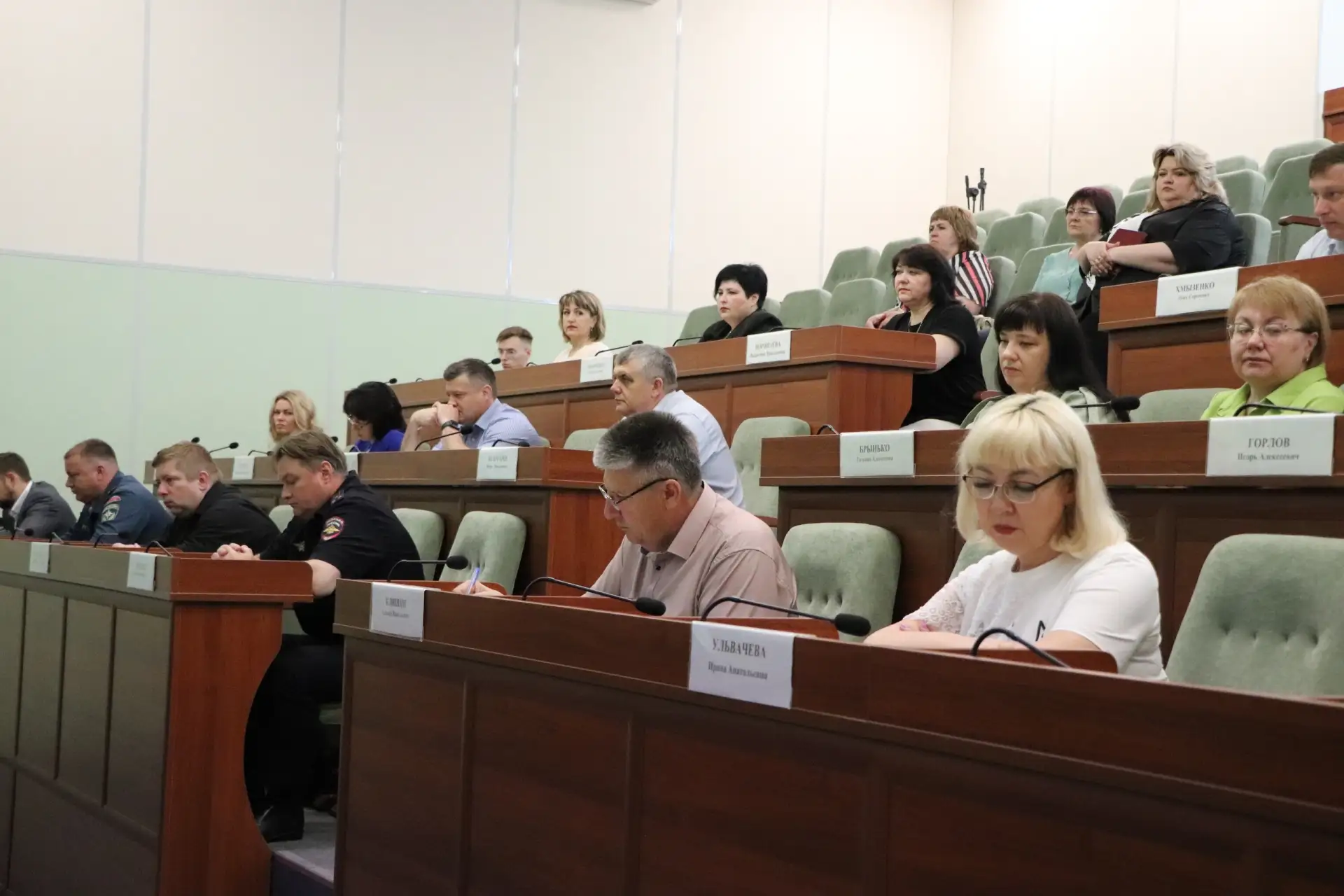 ✅ В понедельник, 18 мая, глава Бутурлиновского района Александр Головков провёл еженедельную расшире