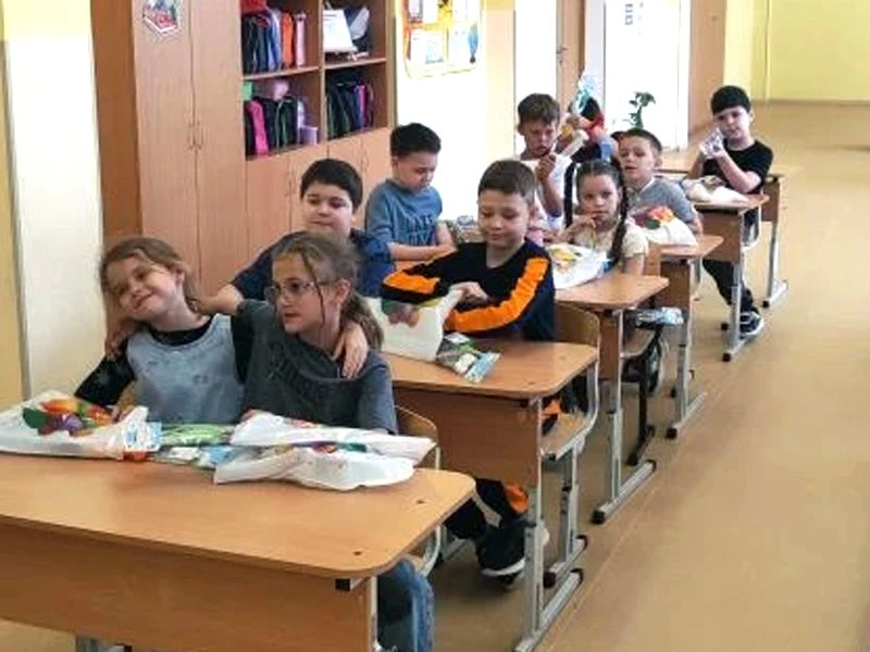 🎉 Ура! Мы больше не первоклашки?.. Стоп, пока ещё первоклашки! Но уже с большим стажем! 🎓  🚀 18 мая 