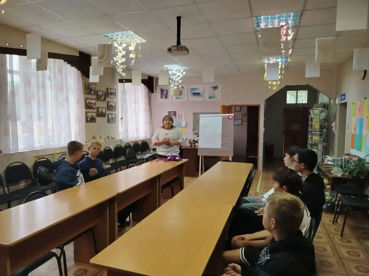 ☀️В Красногвардейском районе проходит профильная площадка для подростков