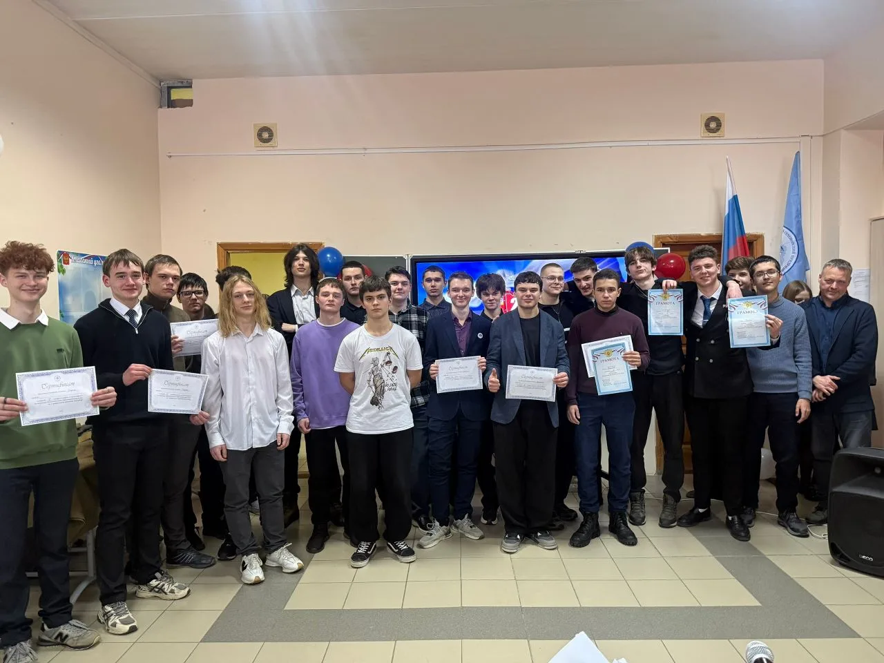 💪В предуниверсарии состоялся конкурс «А ну-ка, парни!»